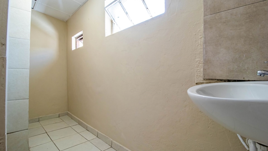 2 Bedroom Property for Sale in Woodstock Western Cape